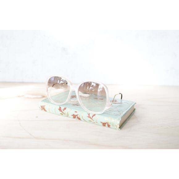 Vintage 1970s Sunglasses NOS frosted Pink Oversize Drop Temples Multicolor Retro main image 10